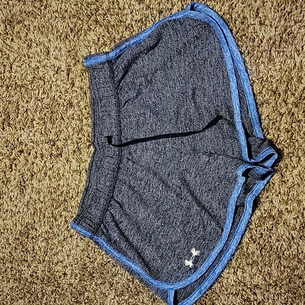 ⚡️HP⚡️Under Armour Athletic Shorts